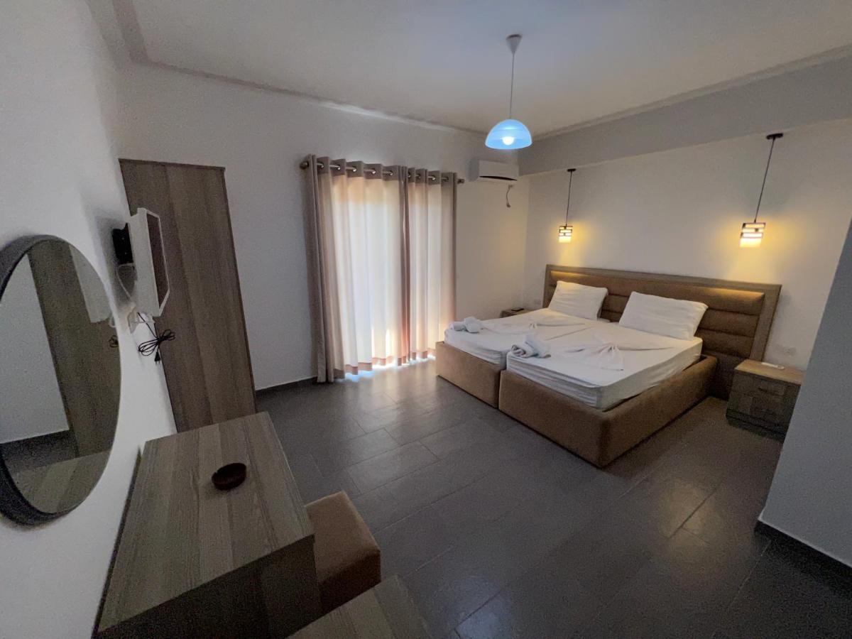 Hotel Irini Saranda Zewnętrze zdjęcie