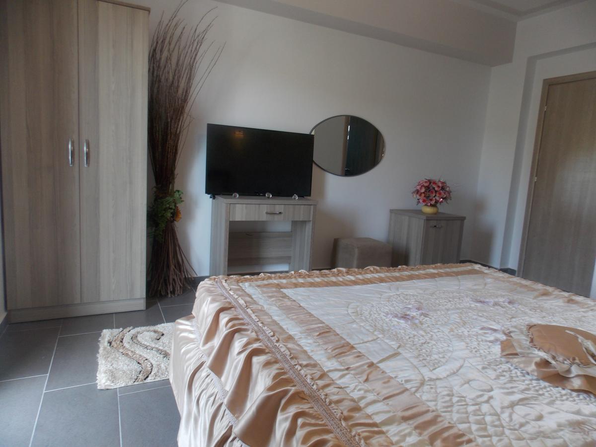 Hotel Irini Saranda Zewnętrze zdjęcie